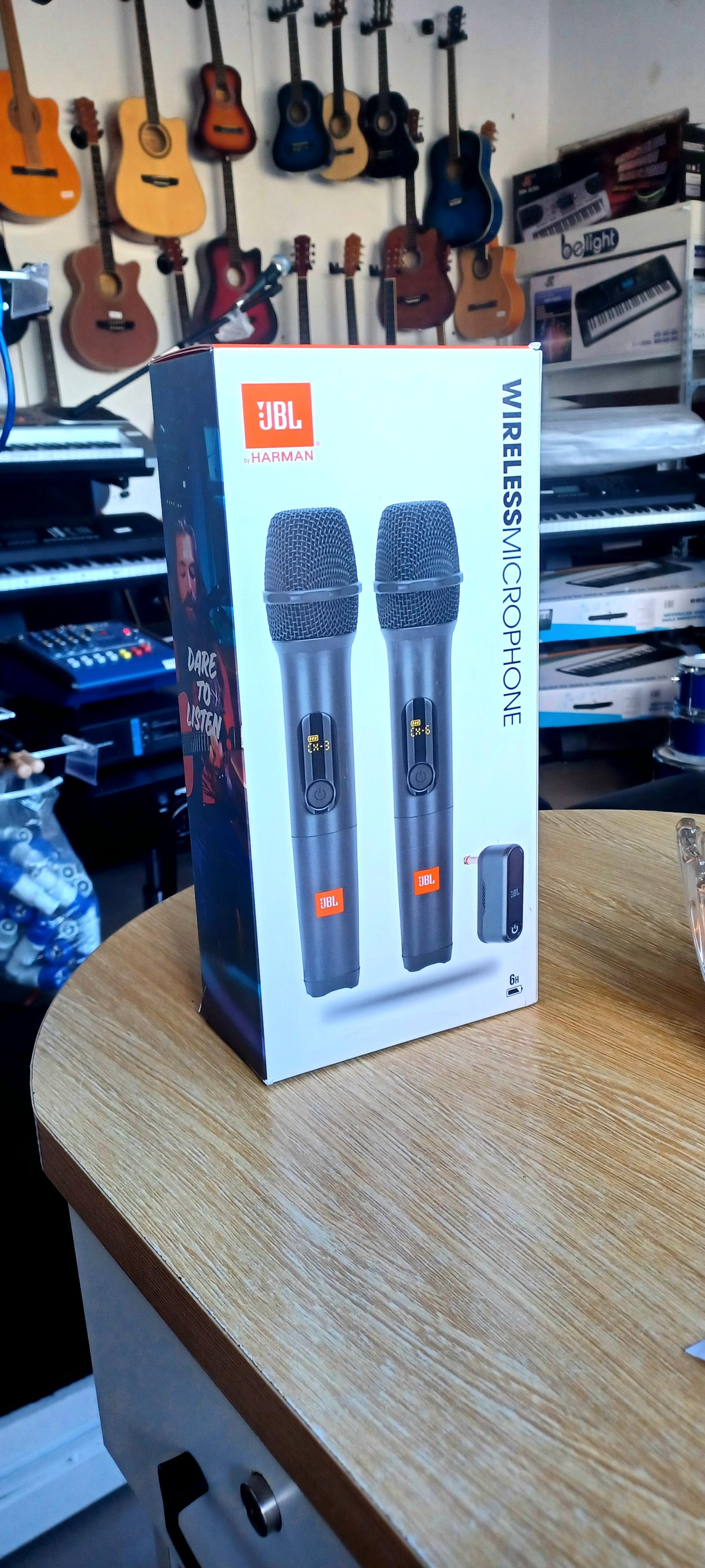 JBL rock II wireless mic